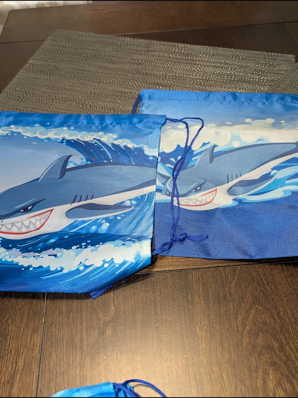 N/A shark drawstring